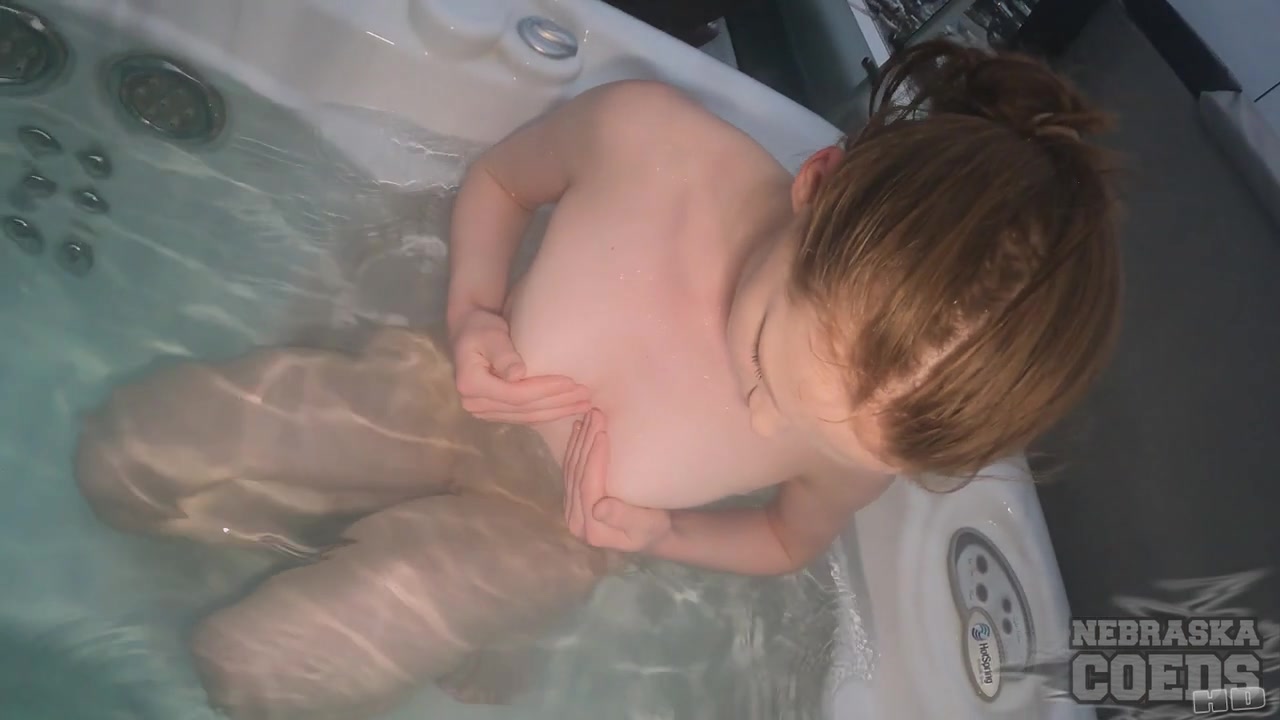 Underwater Jacuzzi Snow Day Glass Dildo Fun With Tiny Lolly