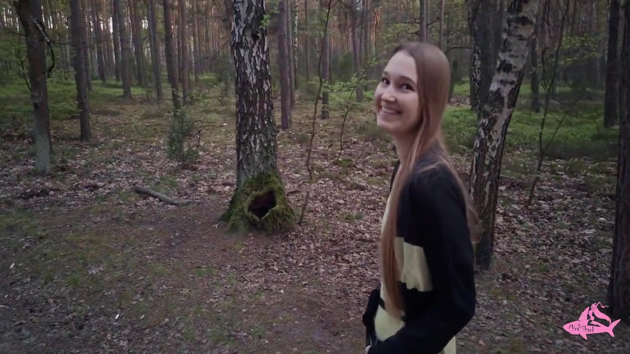 Sexy Nymphomaniac In The Forest Made Me Cum In Her Mouth
