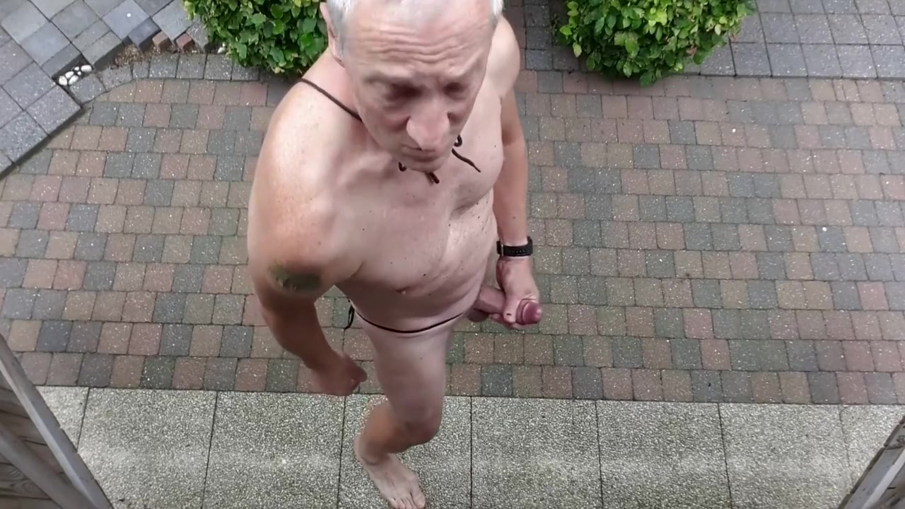 Exhibitionist Stepdaddy Public Outdoor Sexshow Cumshot