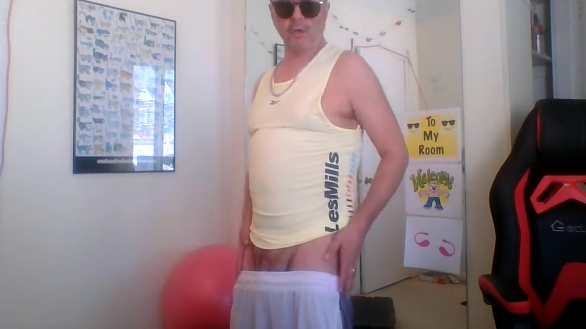 Strip Jerk And Explode