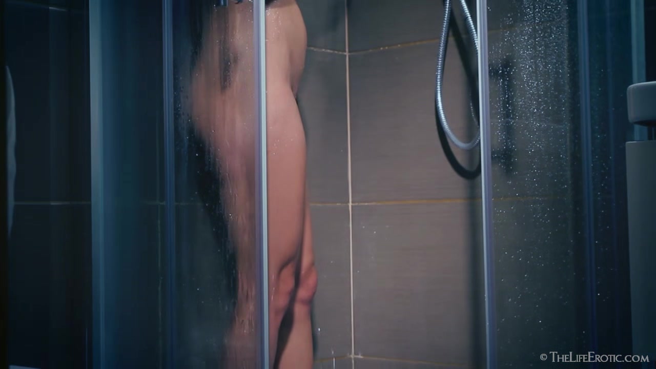 Deep Clean - Sima B - TheLifeErotic