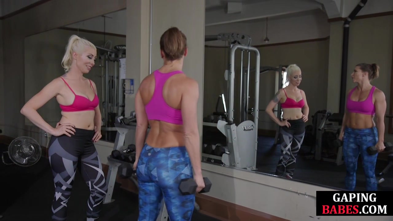 Submissive gym lez assfisted and pussytoyed by domina