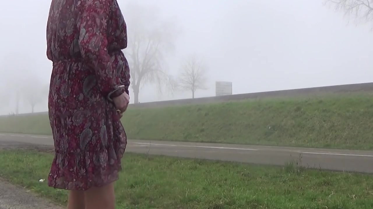 Dildo Sounding Outdoors 50
