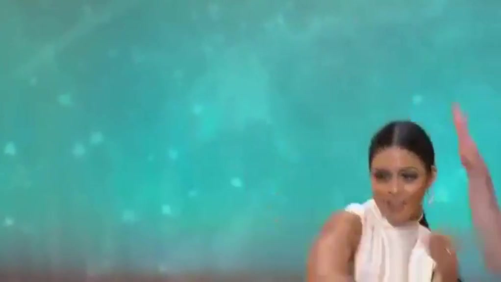 Vanessa Hudgens - ''So you Think you can Dance'' s14e01