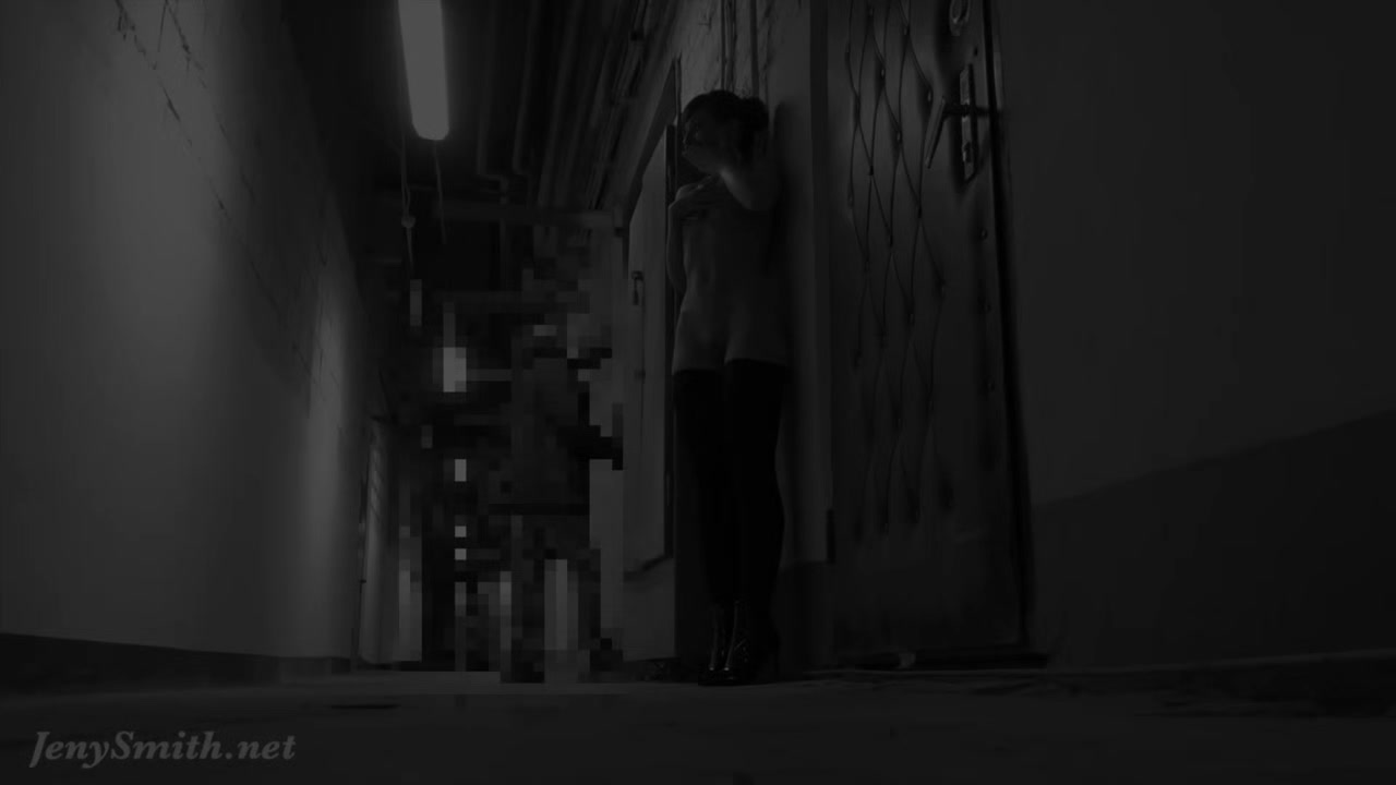 Naked corridor challenge