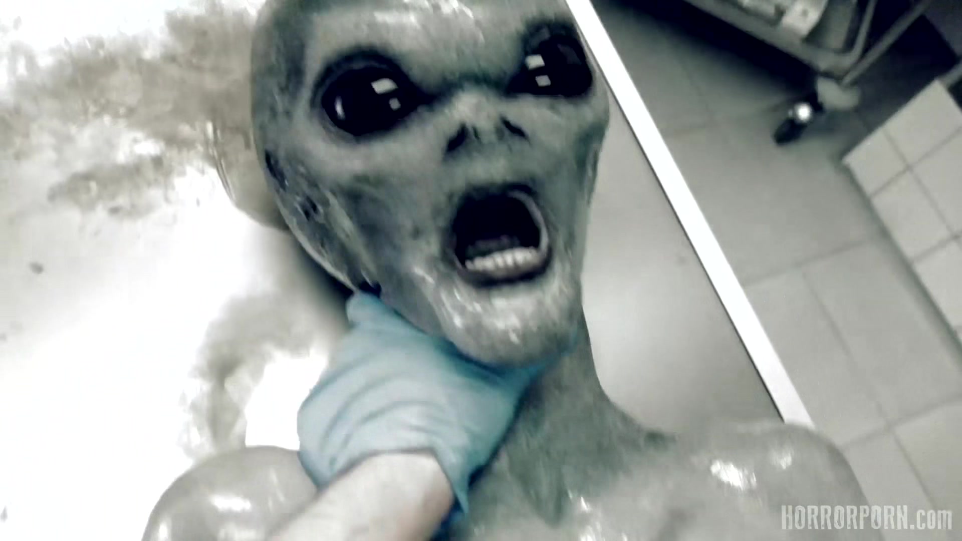 HORRORPORN - Roswell UFO