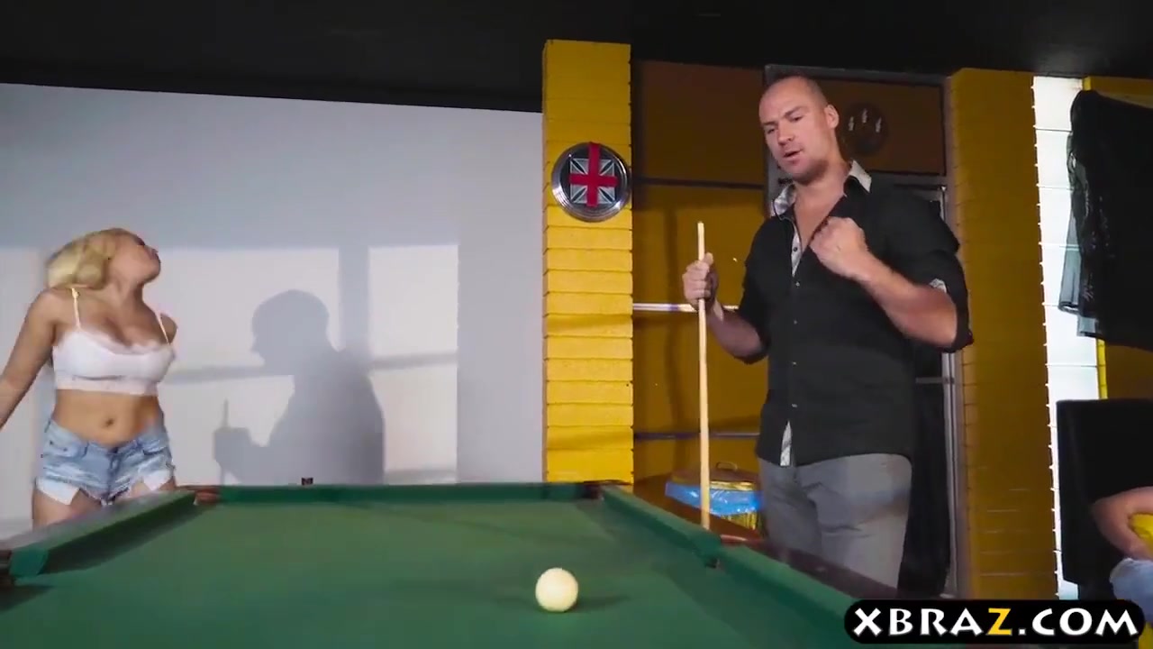 Waitress Loses A Game Of Pool And Gives Up Her Ass With Luna Star