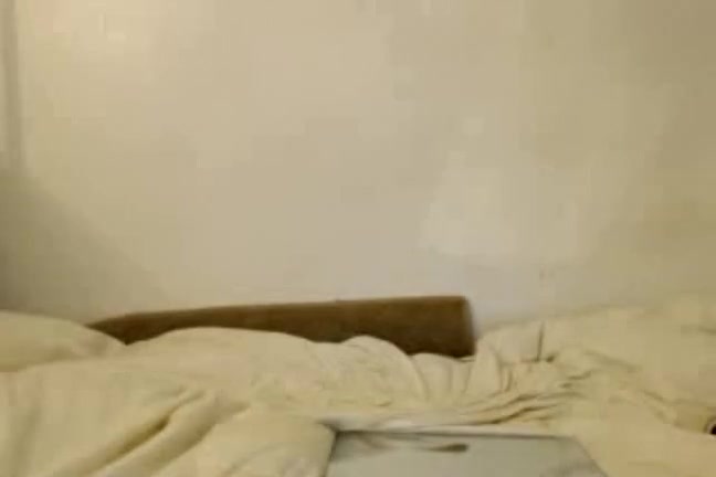 Blond girl wearing her favorite heels and masturbating