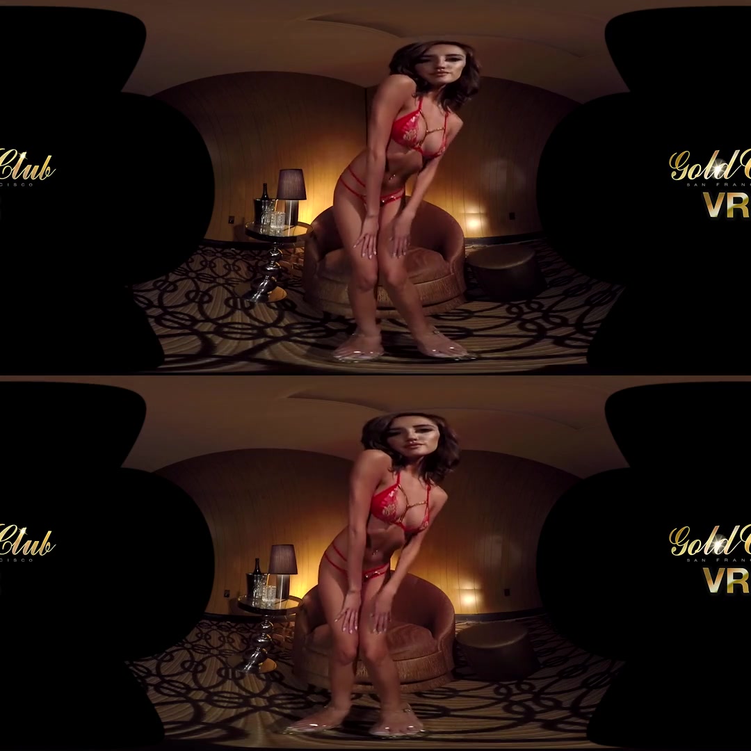 Chloe Amour in Chloe Amour Topless Lapdance - VRClubz