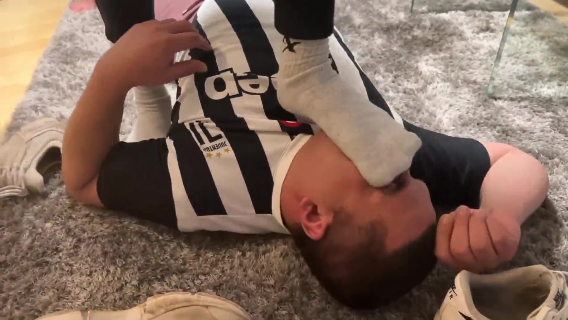 Milan visus juventus master boys feet