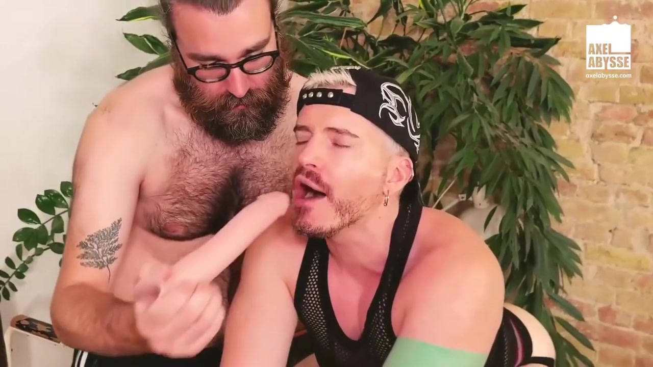Axel Abysse - Mouth Gets Dildo Drilled While Succumbing From Anal Fisting