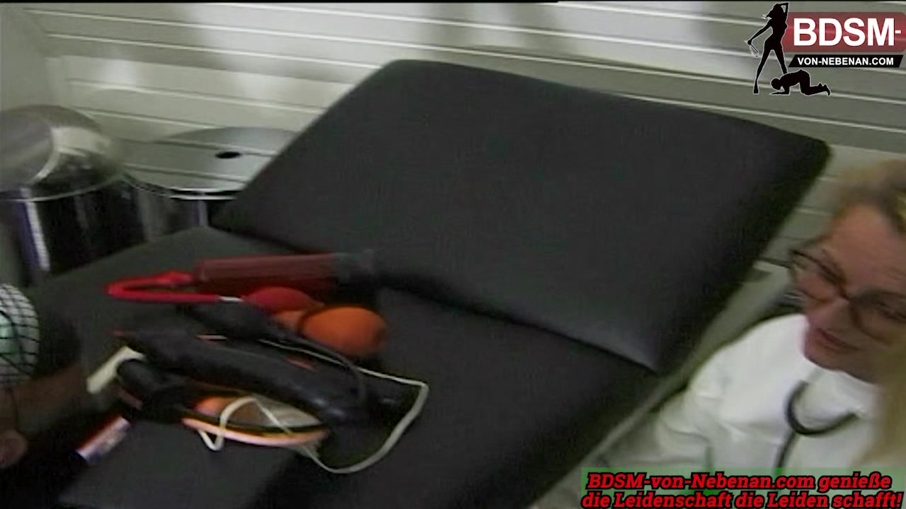German BDSM Domina meet User slave