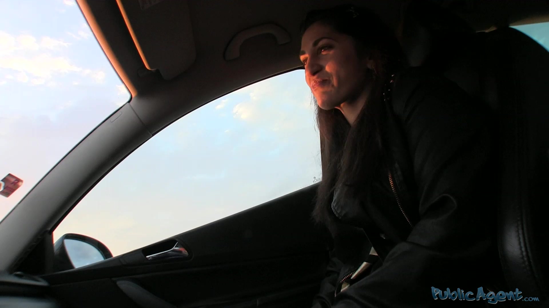 PublicAgent Video Scene. Juli