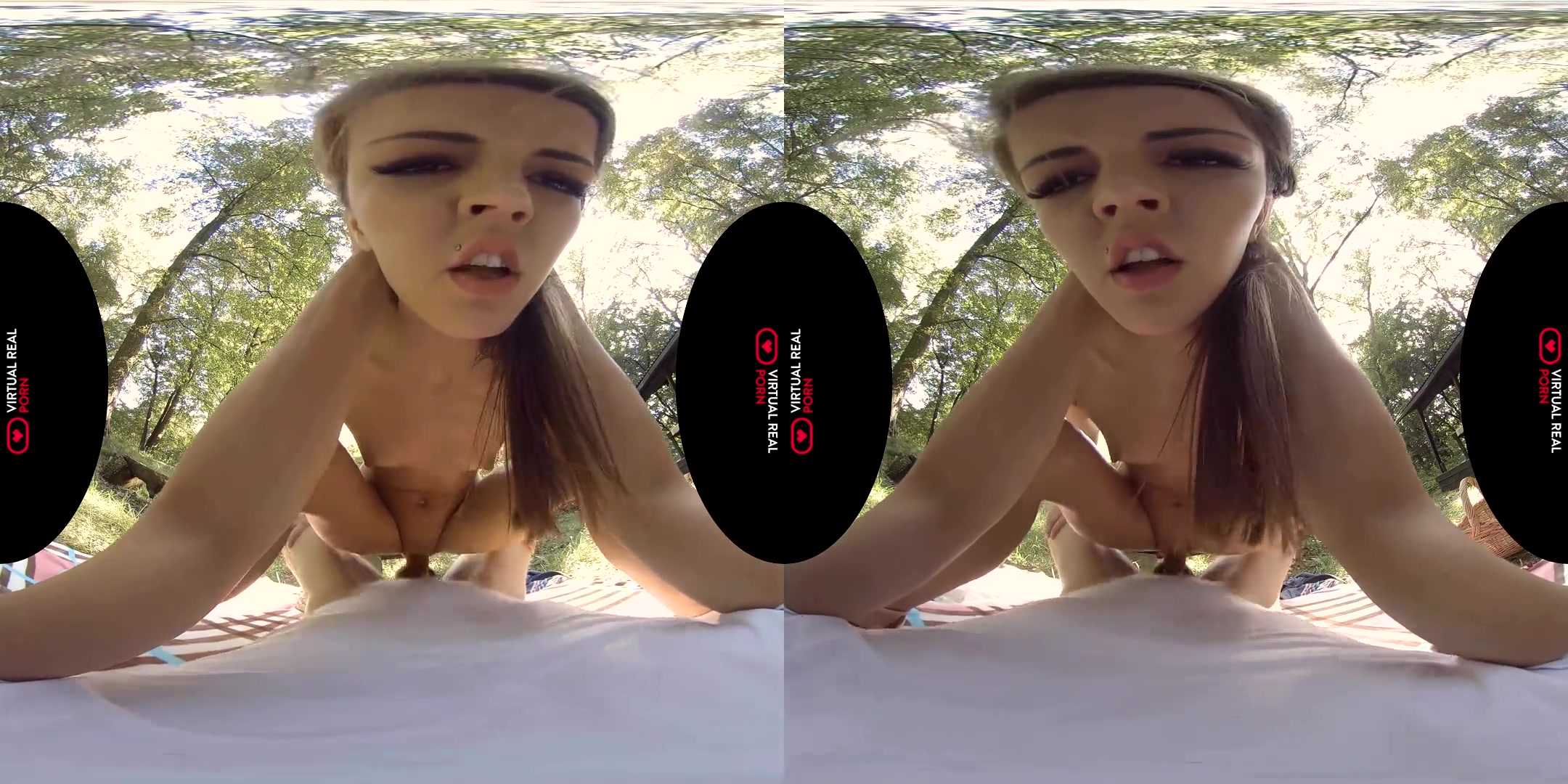 Au Naturel - SexLikeReal