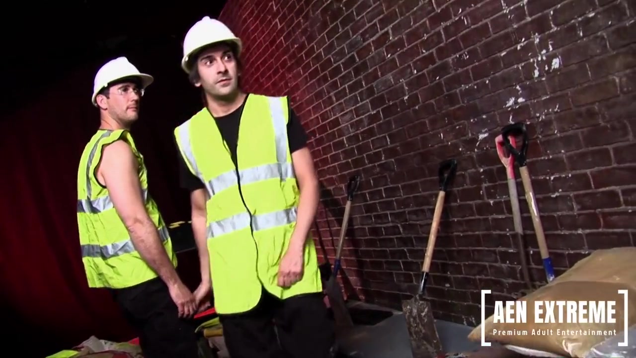 Steve Hooper, Tony James And Sasha Rose Uk In Hot Blondes That Bang Construction Workers