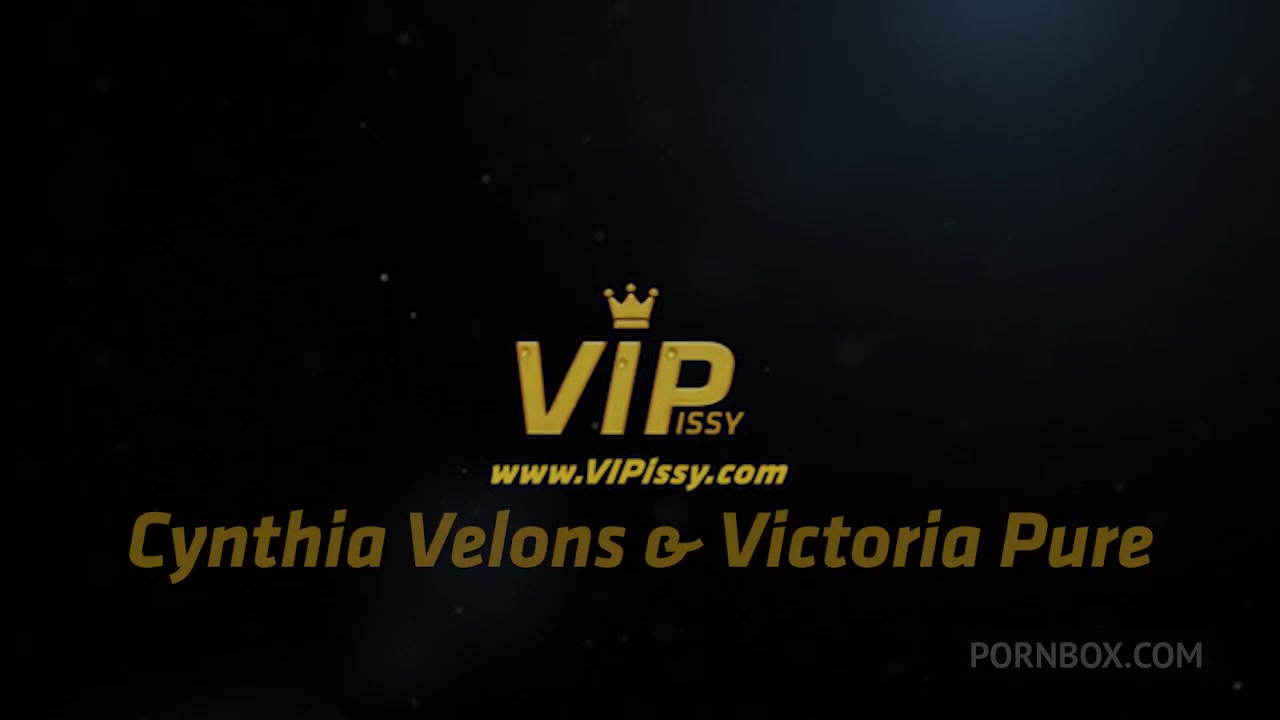 Tropical Pissy Trickles with Victoria Pure,Cynthia Vellons by VIPissy - PissVids
