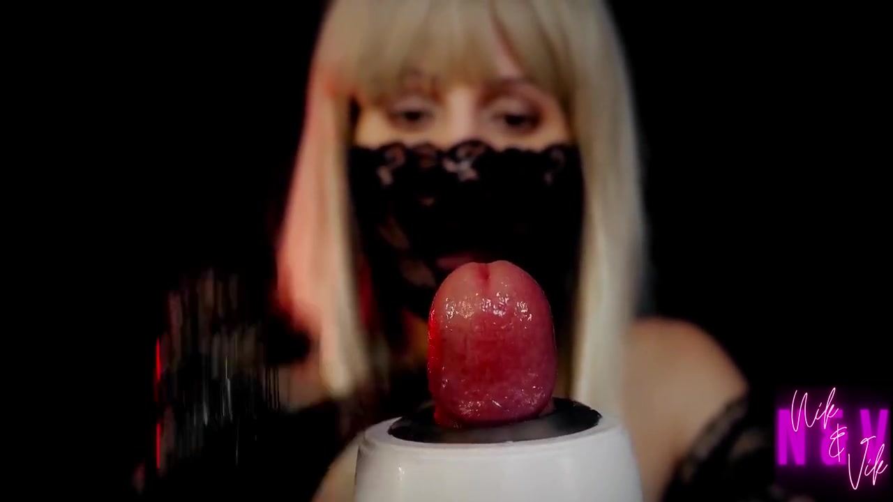 Get A Powerful Cumshot From An Incredible Handjob With A Male Masturbator