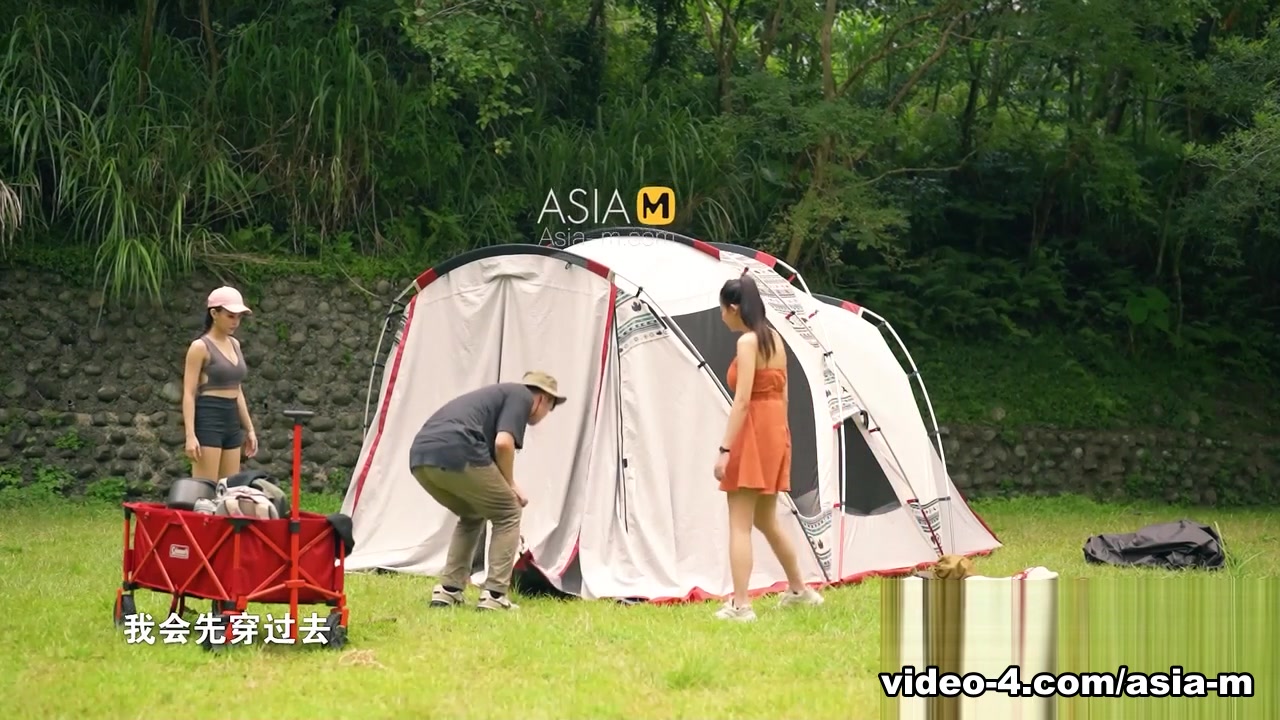 Exhibitionist Camp Sex EP4 MTVQ19-EP4 / 野外露初EP4 - ModelMediaAsia