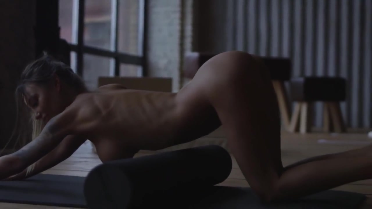 Verified Amateurs And Monika Fox - Does Sexy Gymnastics