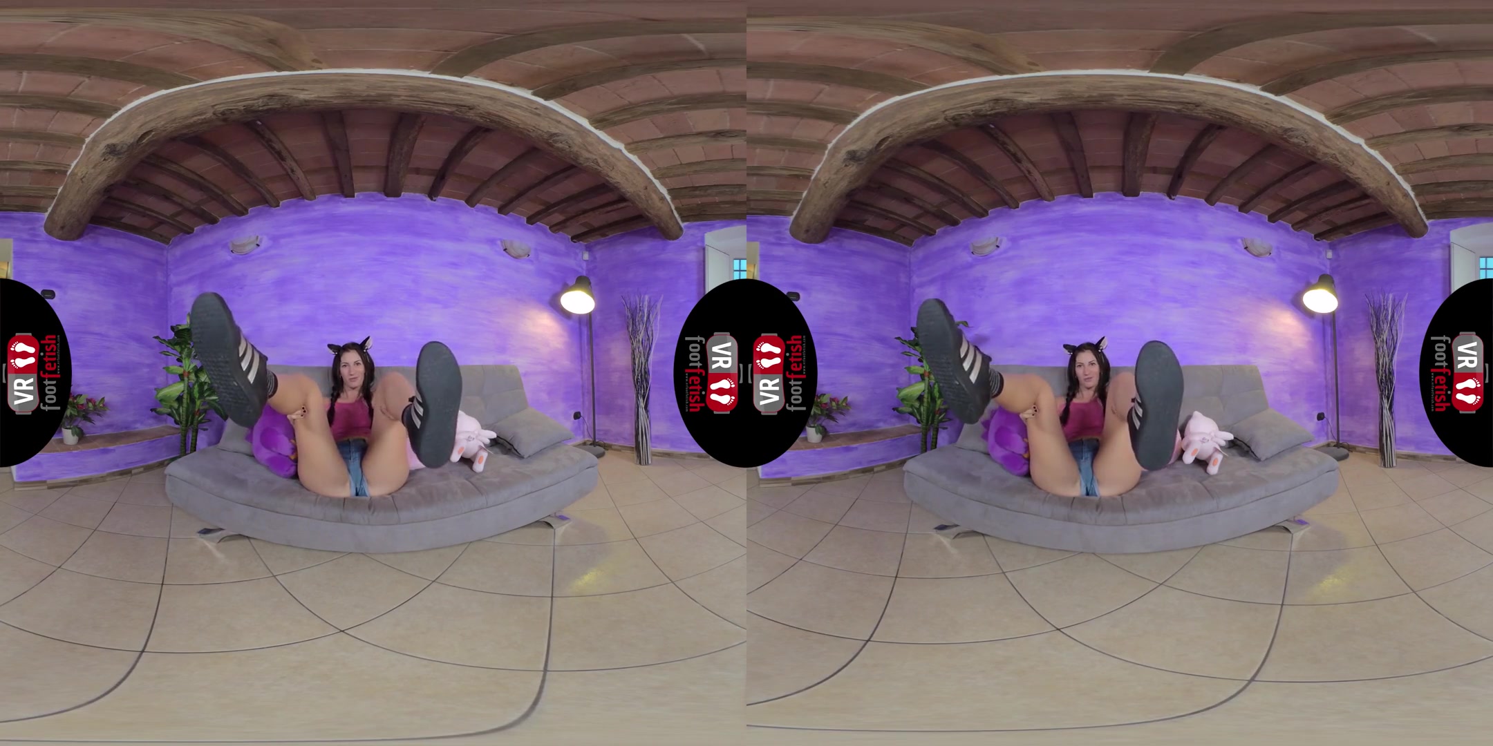 Breathtakingly Gorgeous Lilian as a Super Sexy Girl - POV Amateur Sex and Foot Fetish VR