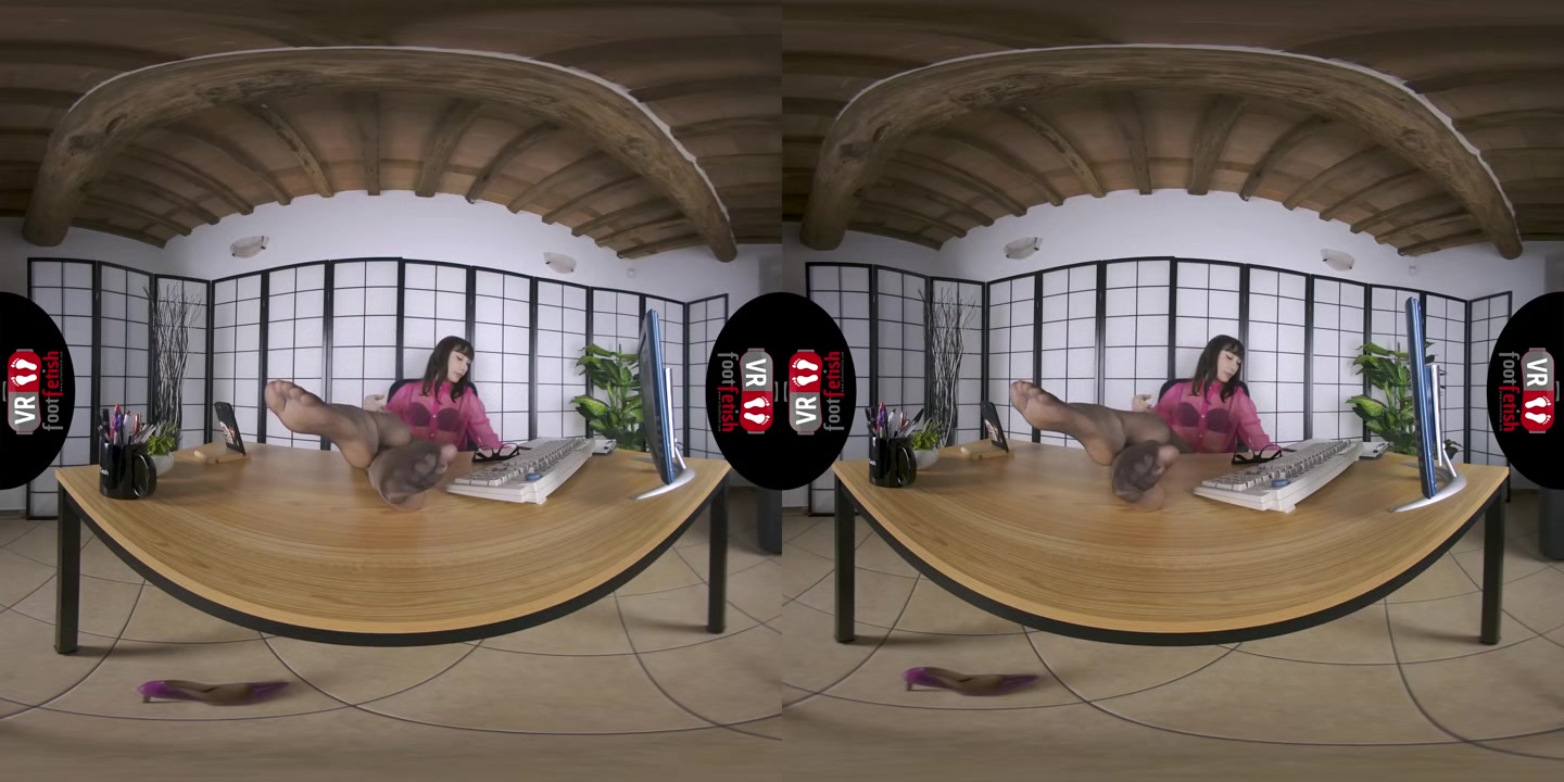 Outstanding Brunette Secretary Reine Vixen Loves Posing Her Hot Feet With Stockings In VR - VRFootFetish