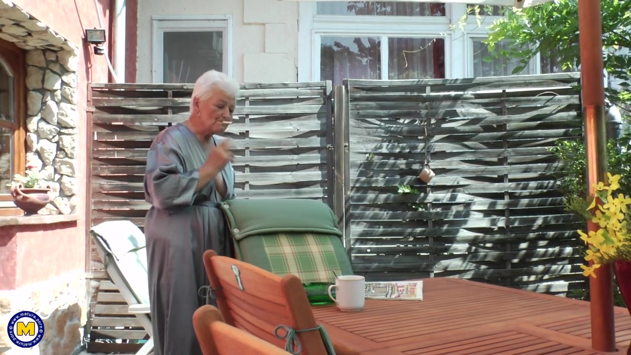 Hairy Naughty Grandma Having A Orgasm Outside - MatureNL