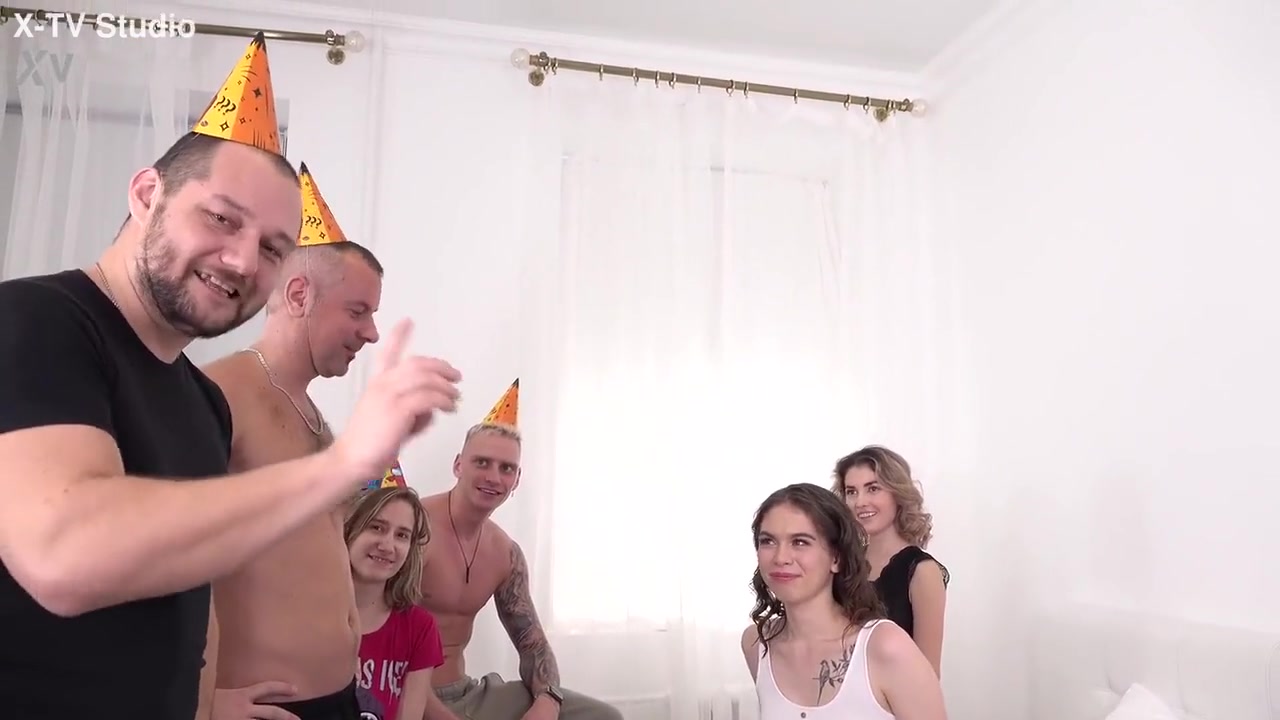 Vs 2 Monster Cock - Happ With Bella Tornado And Amy Armstrong