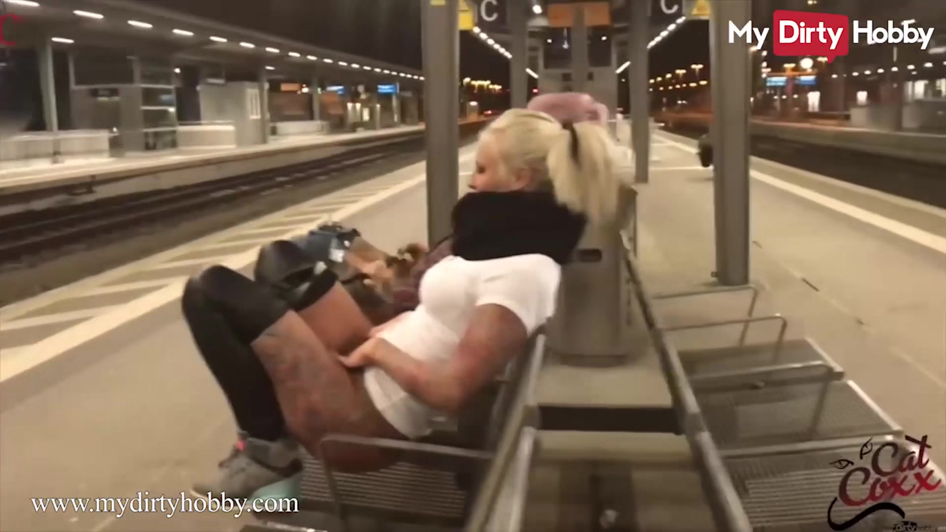 MyDirtyHobby - Cat Coxx Enjoys Pissing In Public