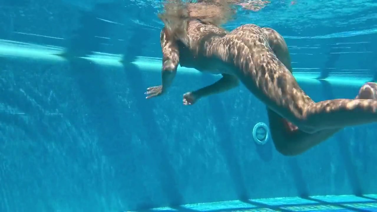 Sexy Russian Milf Kalisy Masturbating By The Pool