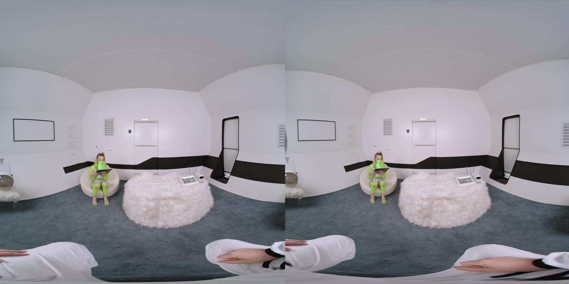 Out of this World Pussy - Blonde Cosplay Hardcore POV