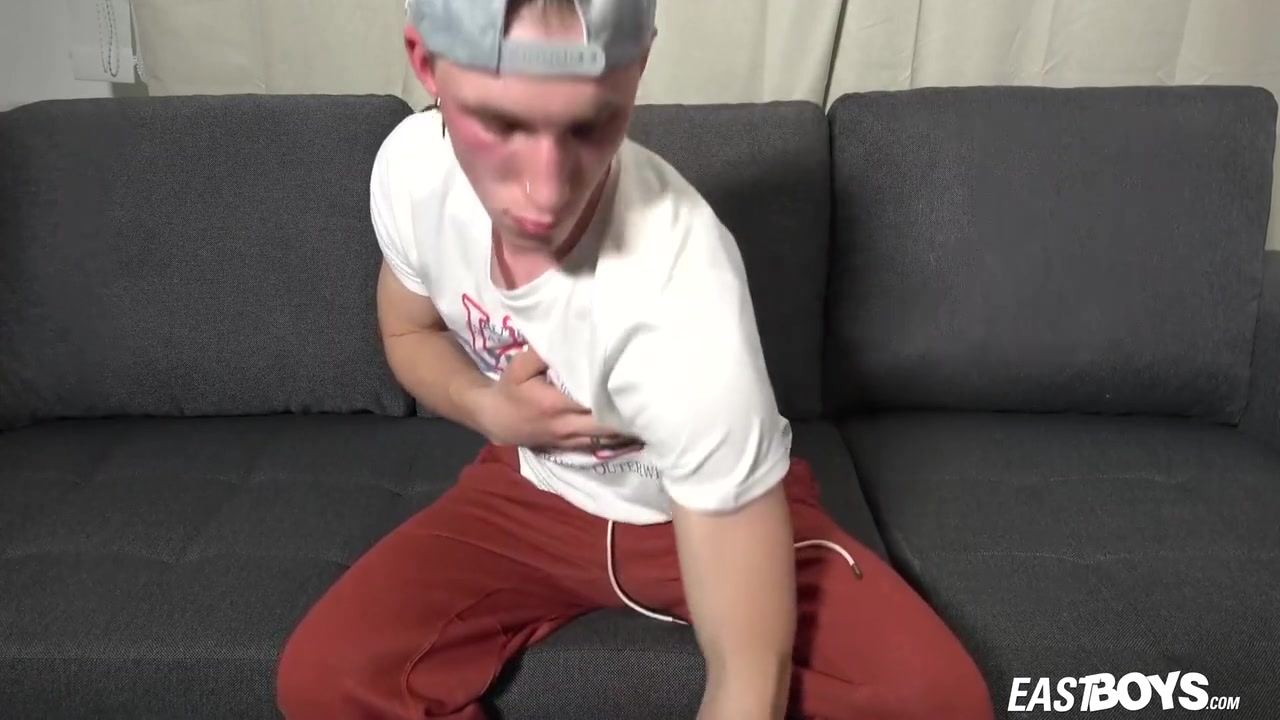 Roman Schmeler In Hot White Boy With Big Balls Wanks His Cock