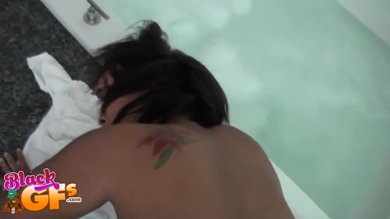 Khloe in Bubble Butt - BlackGfs