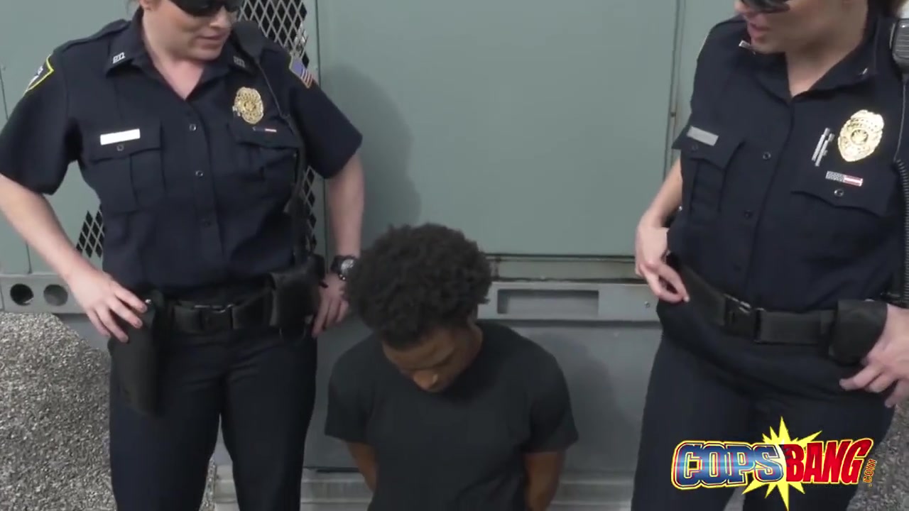 Ghetto Penis And Hot Police Milfs Are A Perfect Match