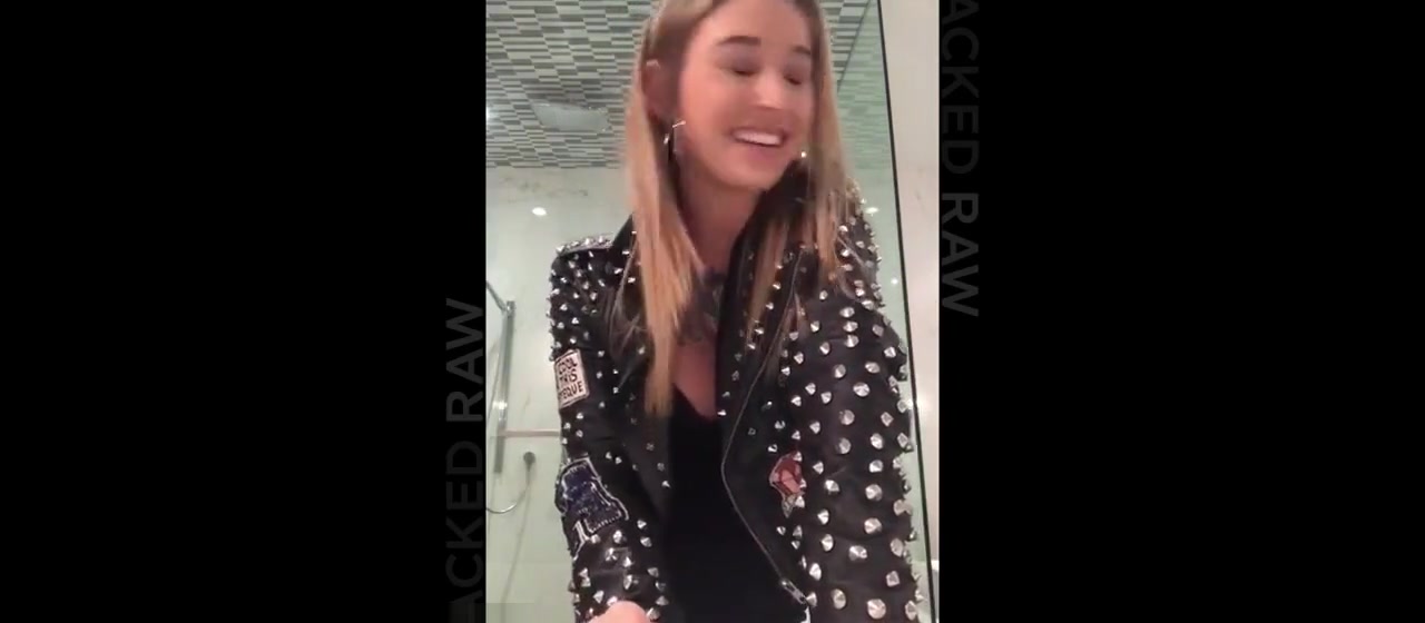 Shameless babysitter loves titfuck and deepthroat