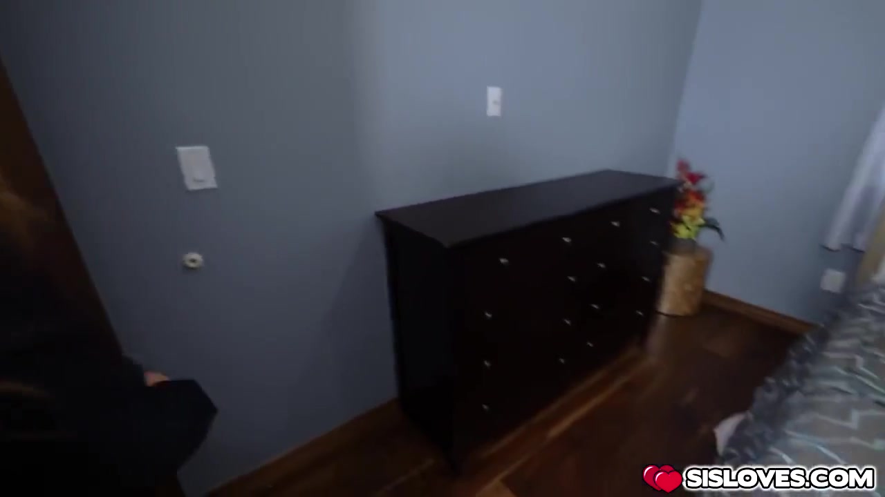 Febby Twigs And Lily Glee - Bestfriend Pleasuring Her Stepbro