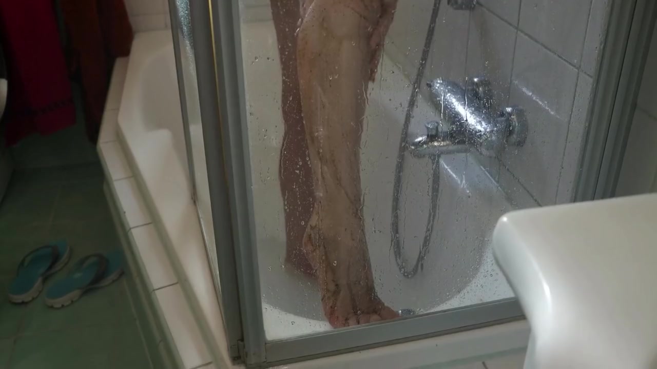 Sexy Redhead Beauty Rubs Herself With Coffee In The Shower