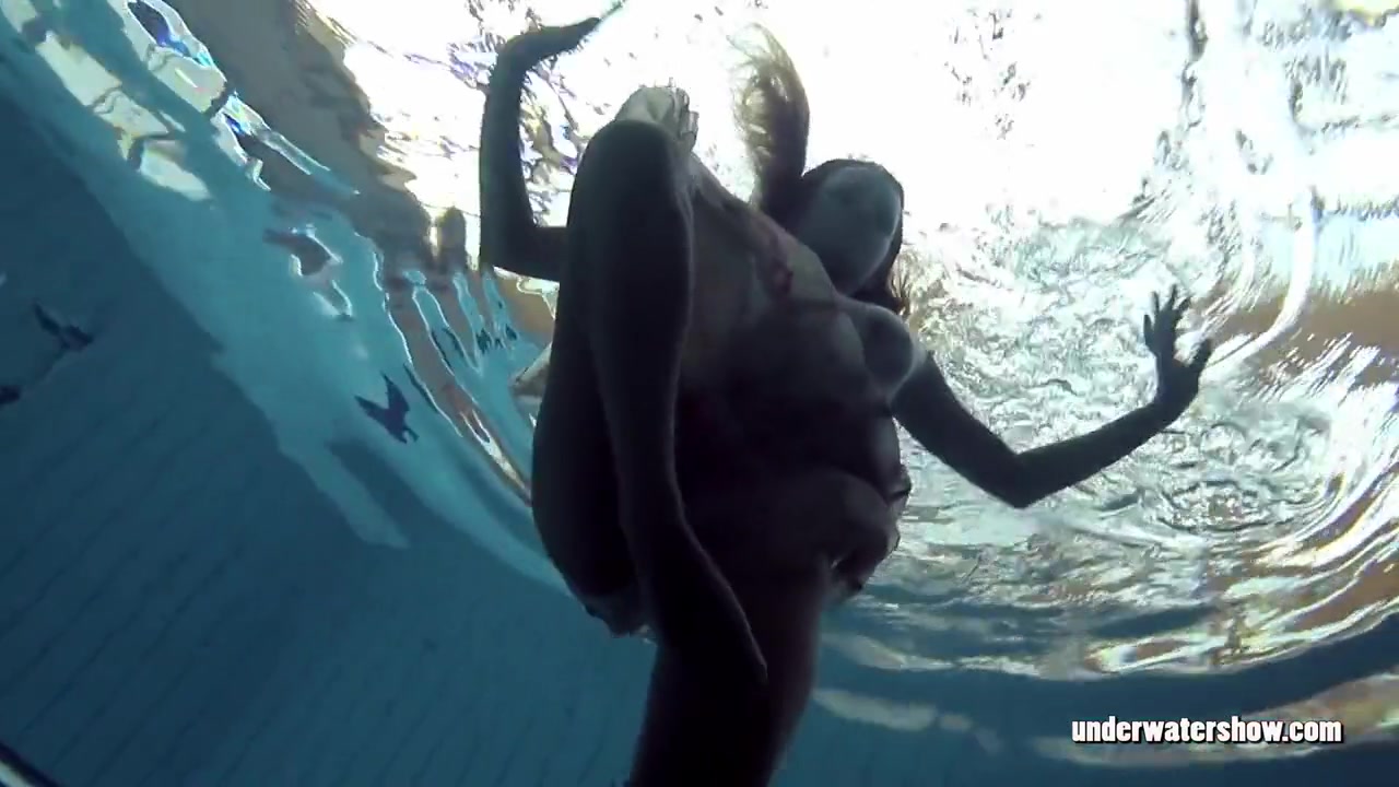 Underwater Sexy Erotics With Lucy Gurchenko