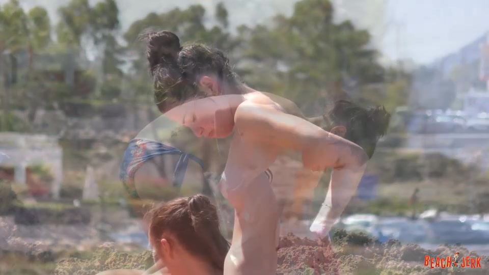 Hottie 18 #17 - BeachJerk