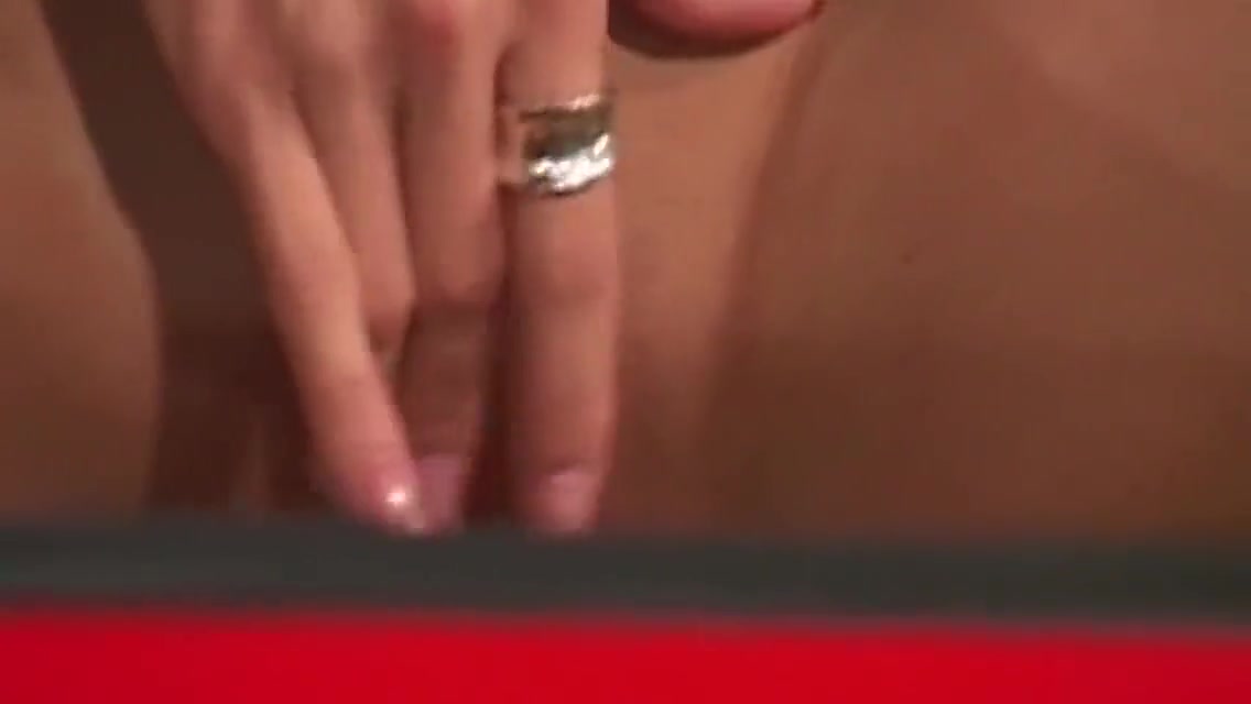 Jessica Drake - Se Masturbando Dentro Da Concessionaria De Veiculos 6 Min