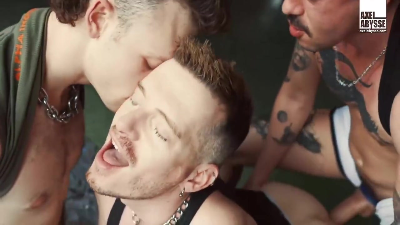 Lucio Davoli And Axel Abysse - Surrenders Open Holes To