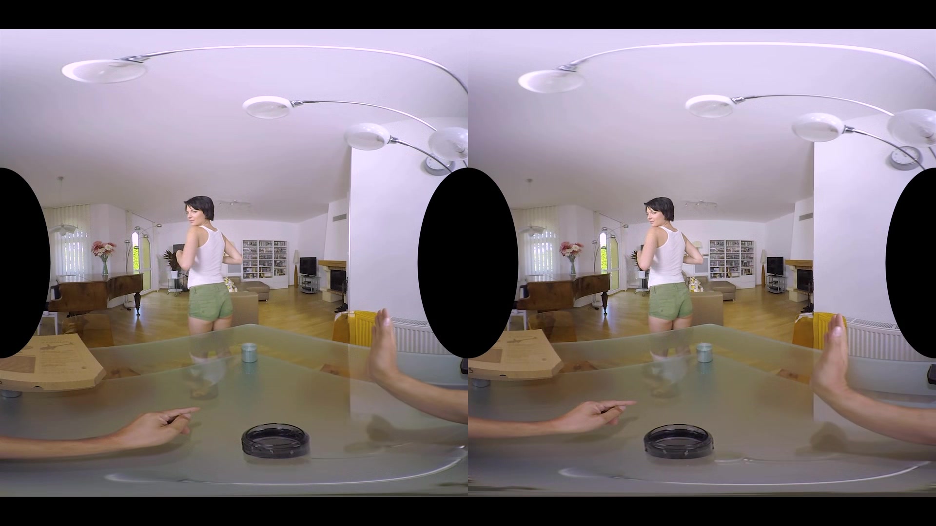 Do The Pizza Girl! - RealityLovers