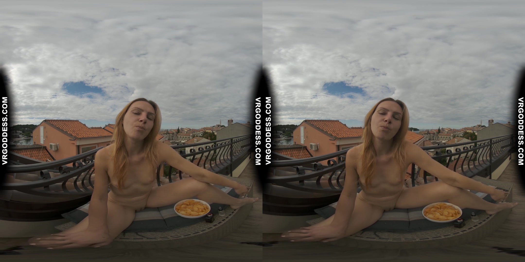 Hot Ginger Lea Naked Mukbang ASMR Chip Eating With A Nice View