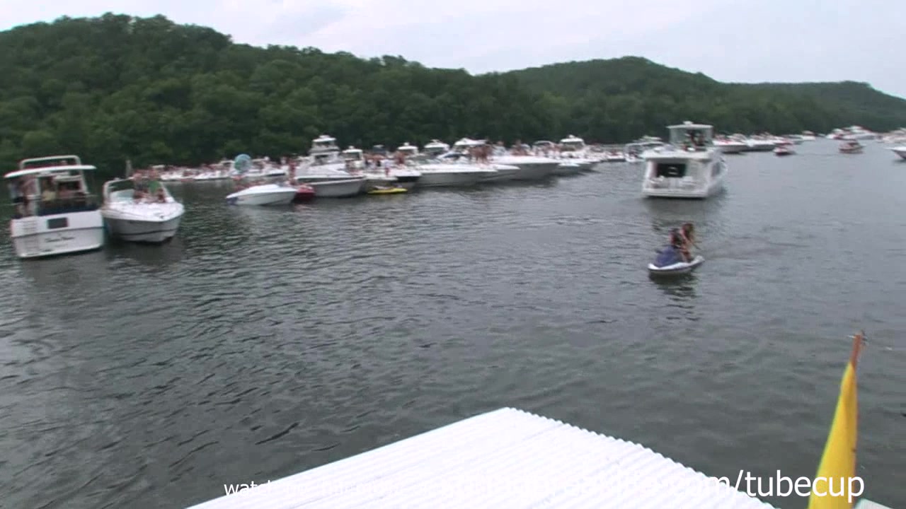 SpringBreakLife Video: Everybody's Doing It