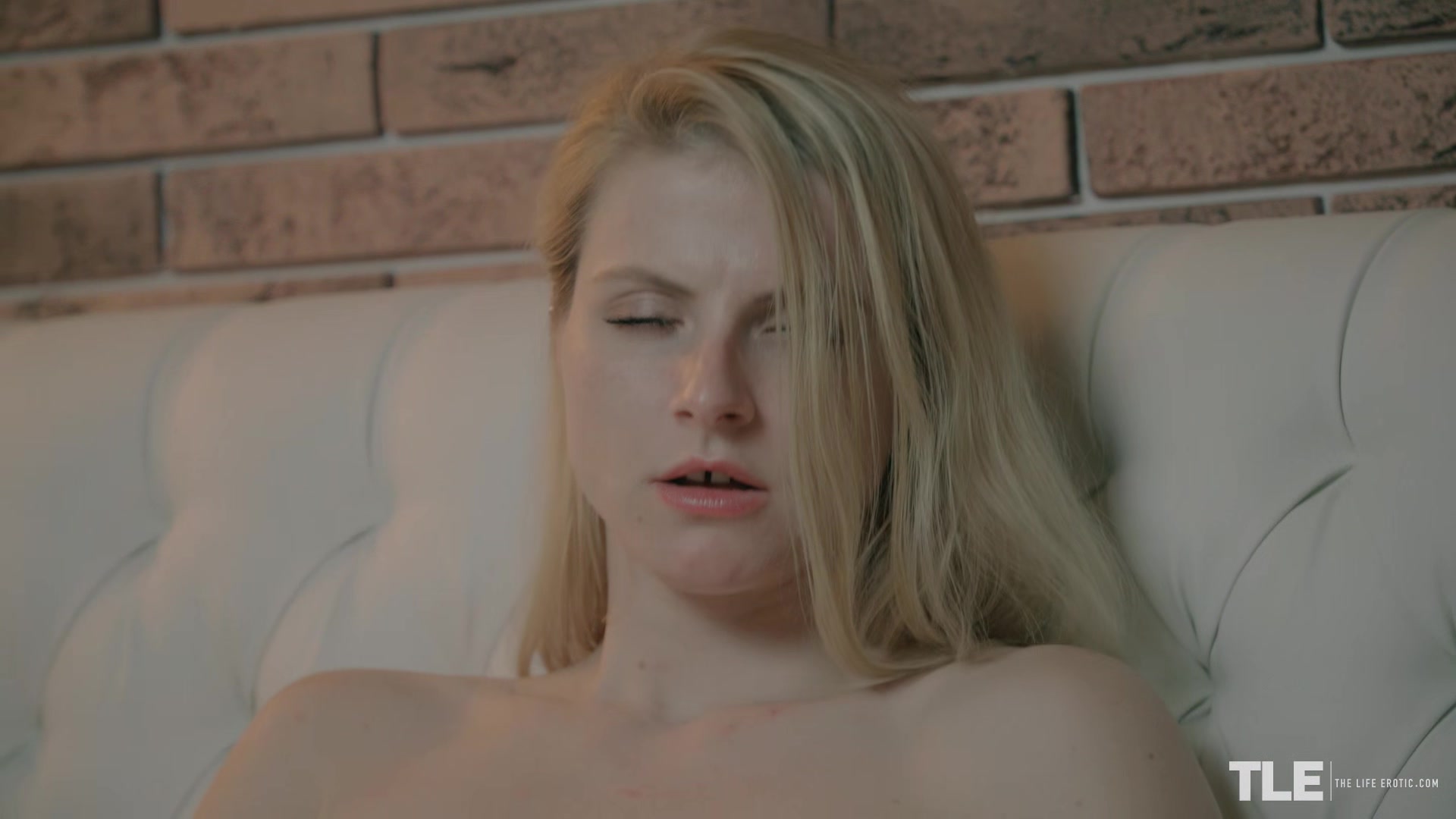 Spanking Hard 2 - Jade - TheLifeErotic