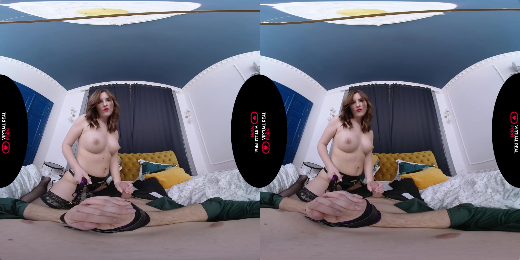 Naughty Vixen - VirtualRealPorn
