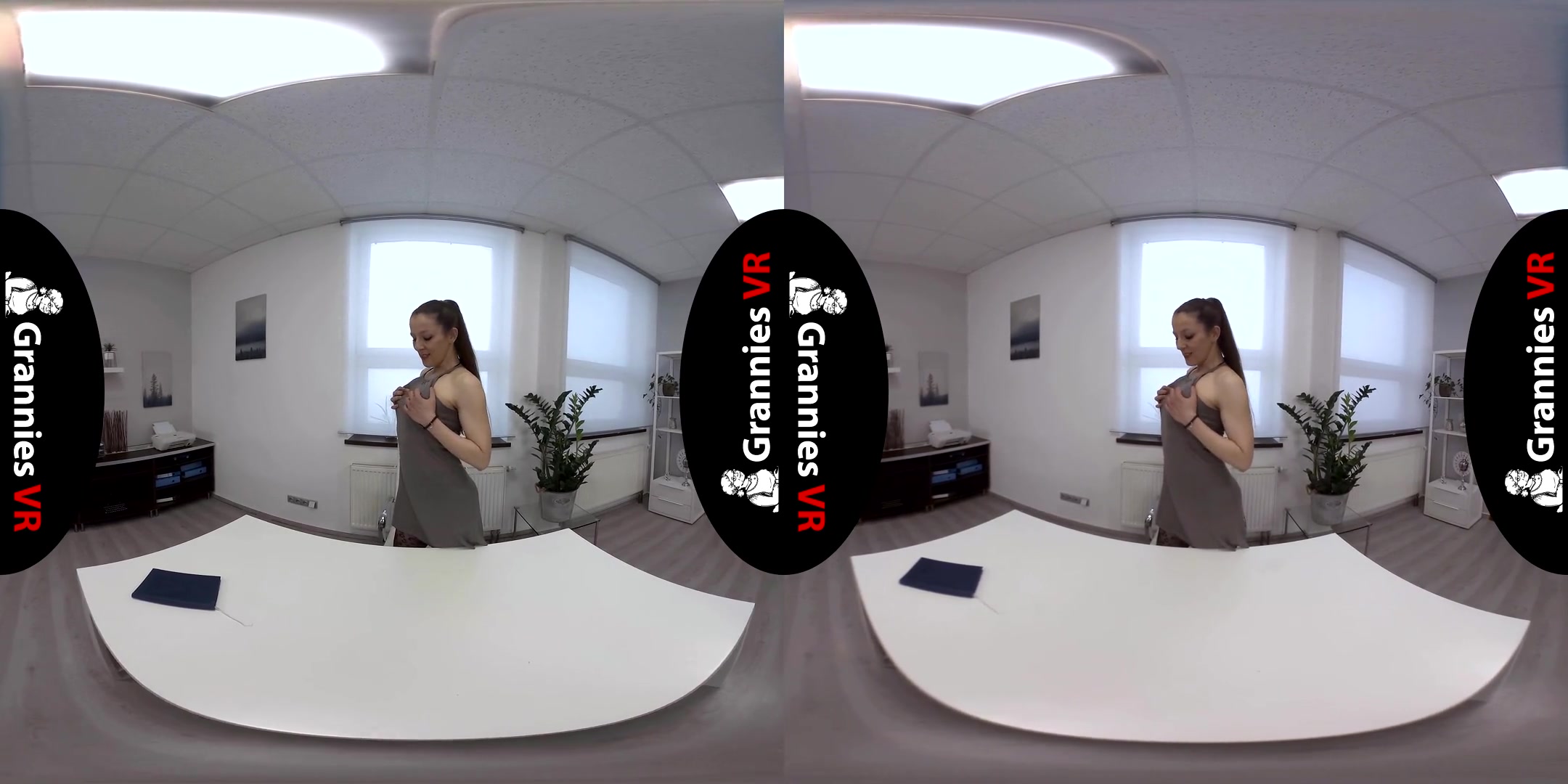 Valentina Ross Masturbates in the Office - Mature Close Up Fingering