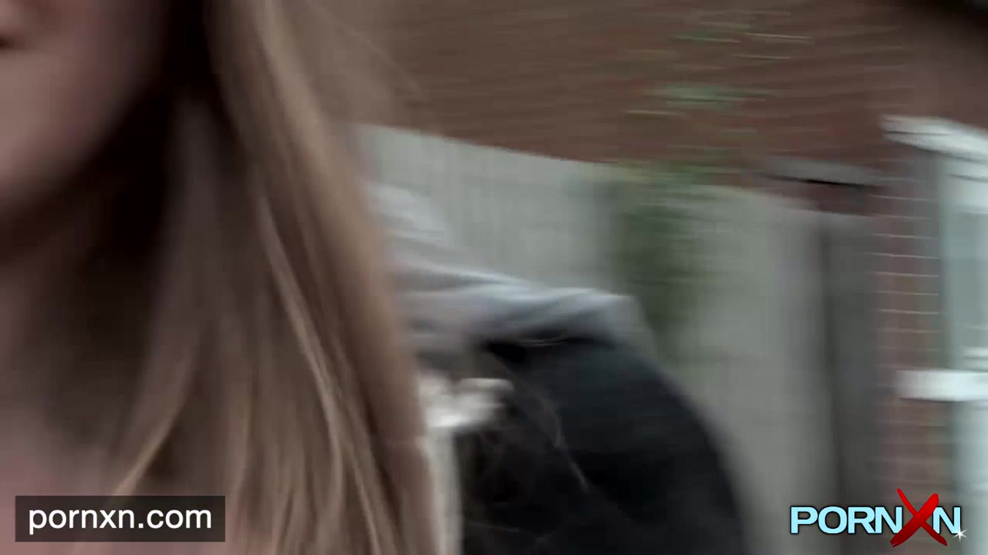 British skinny Leyla flashing in London