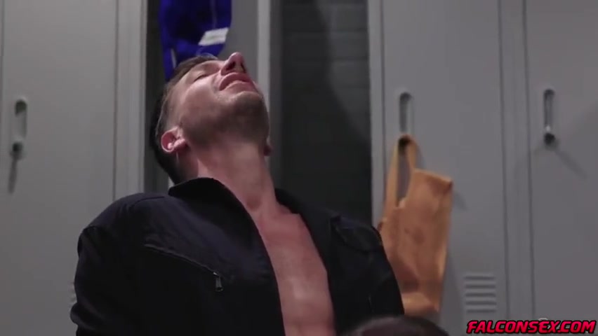 Isaac Parker And Jordan Starr In Loves To Taste S Asshole
