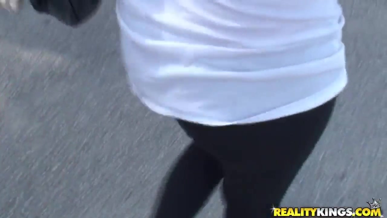 Jmac finds cute Asian lady for a single fuck