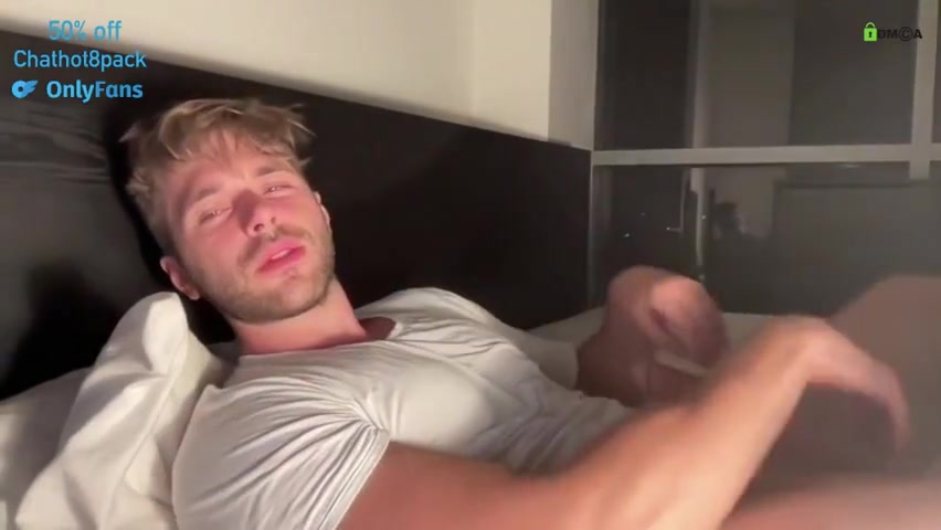 Canadian Wolf Cum Show